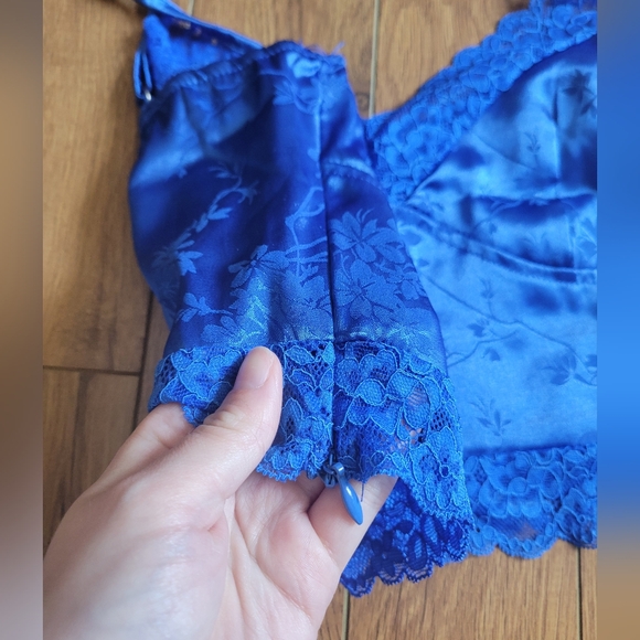 Shein Floral Print Crop Top - Picture 2 of 4